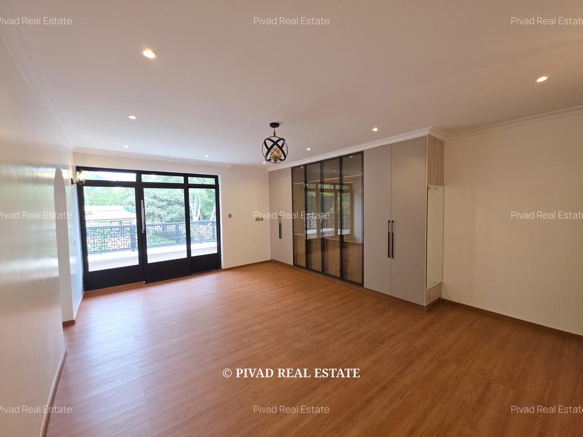 6 Bed House with Garden in Runda - 8