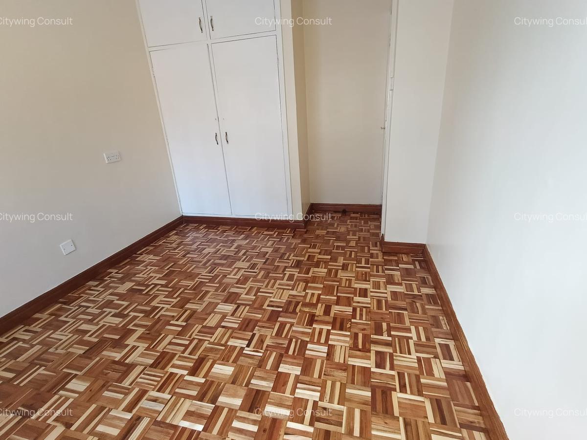 5 Bed Townhouse with En Suite at School Lane - 9
