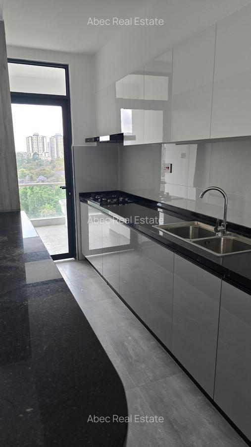 2 Bed Apartment with En Suite in Kilimani - 9
