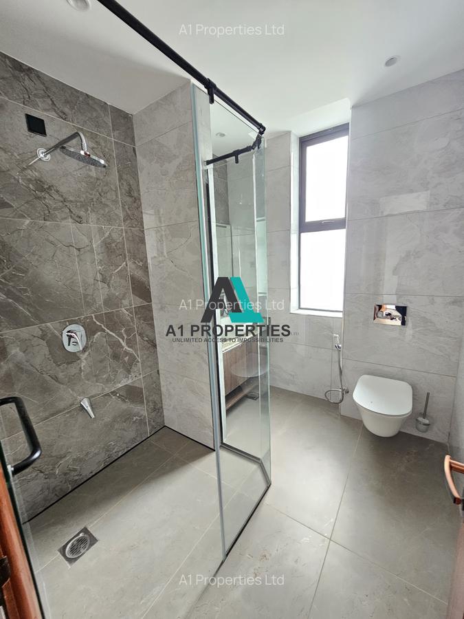 3 Bed Apartment with En Suite in Riverside - 18