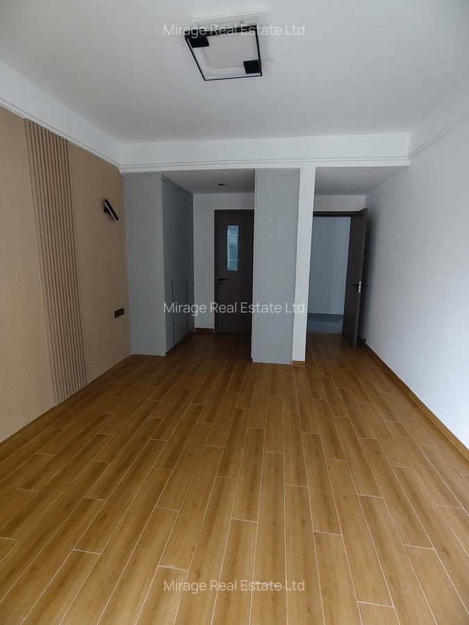 3 Bed Apartment with Swimming Pool in Kilimani - 6