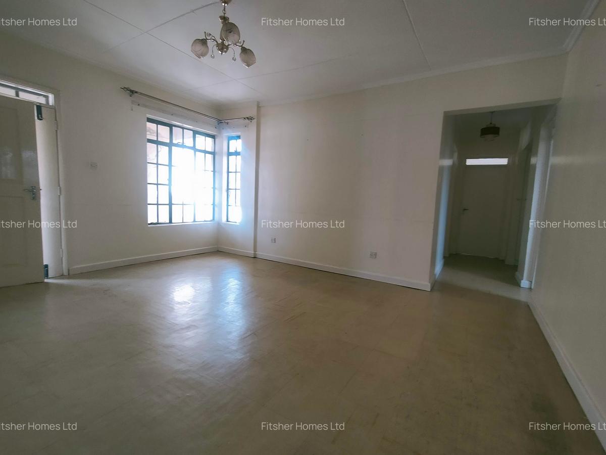 3 Bed Apartment with En Suite in Ngara - 11