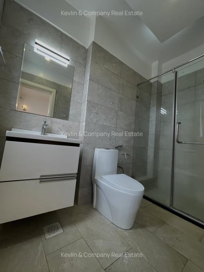 4 Bed Apartment with En Suite in Lavington - 8