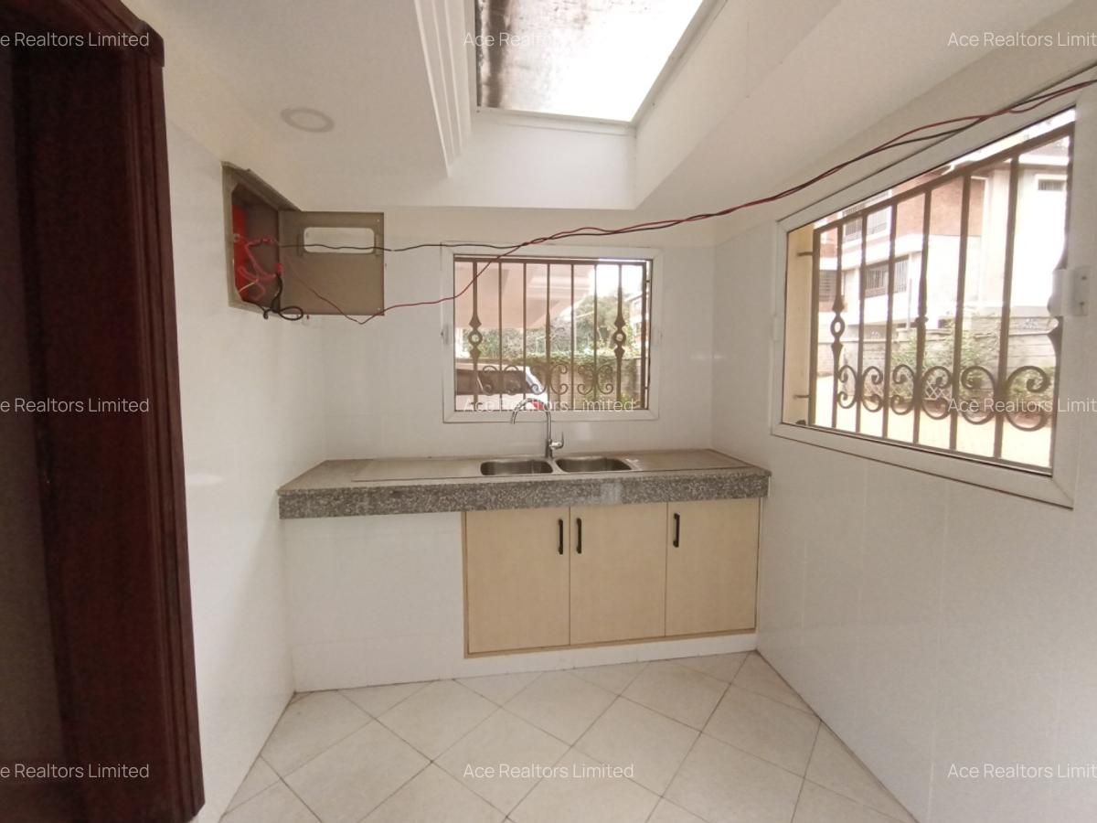 5 Bed Townhouse with En Suite at Shanzu Road - 2