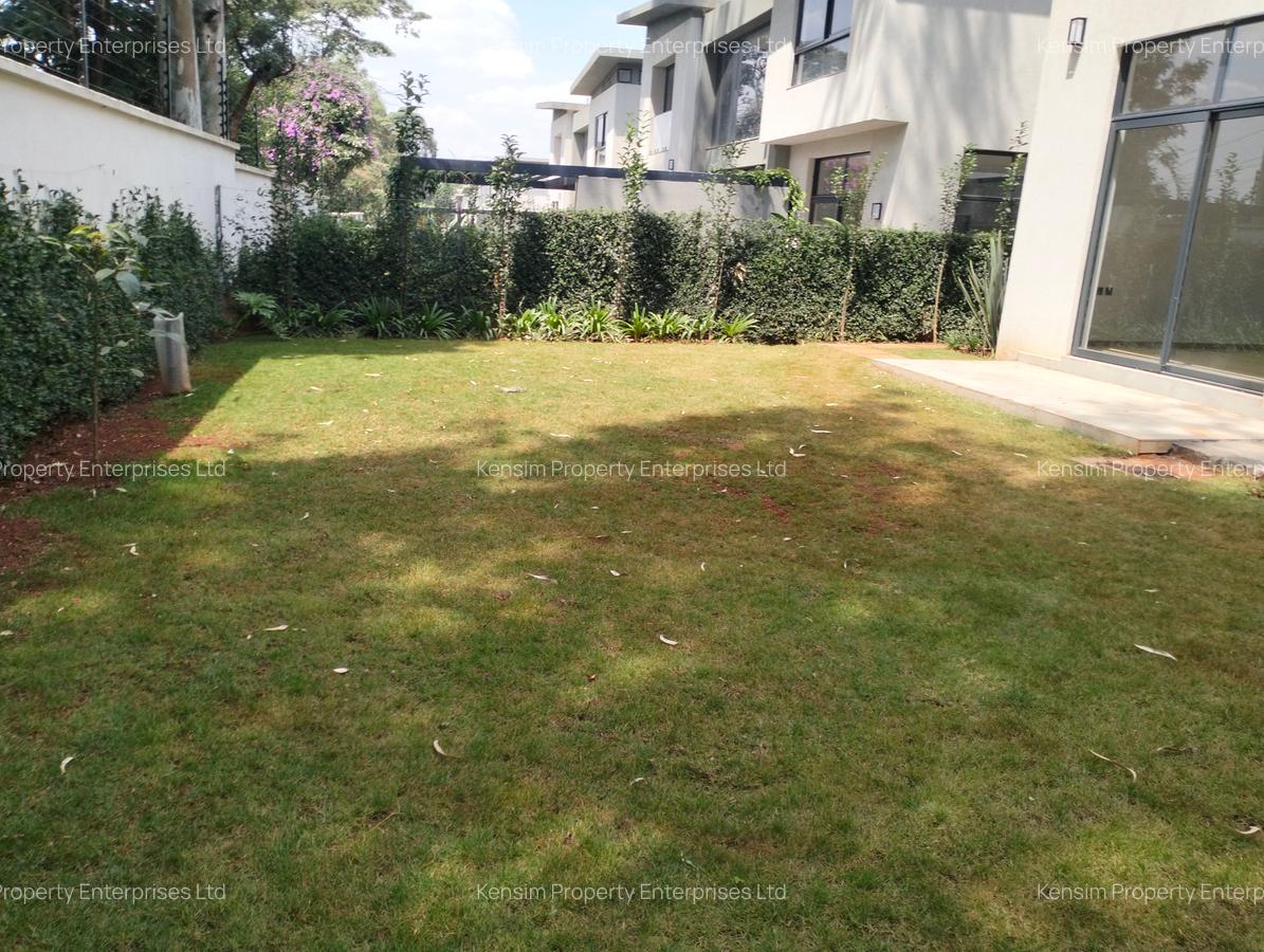 4 Bed Townhouse with En Suite in Runda - 9