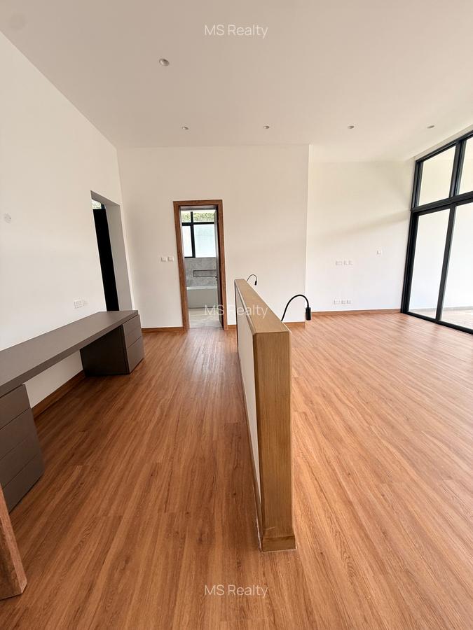 5 Bed House with En Suite in Nyari - 6