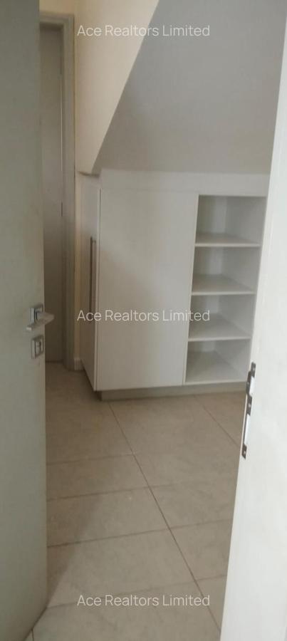 4 Bed Townhouse with En Suite at Embakasi - 2