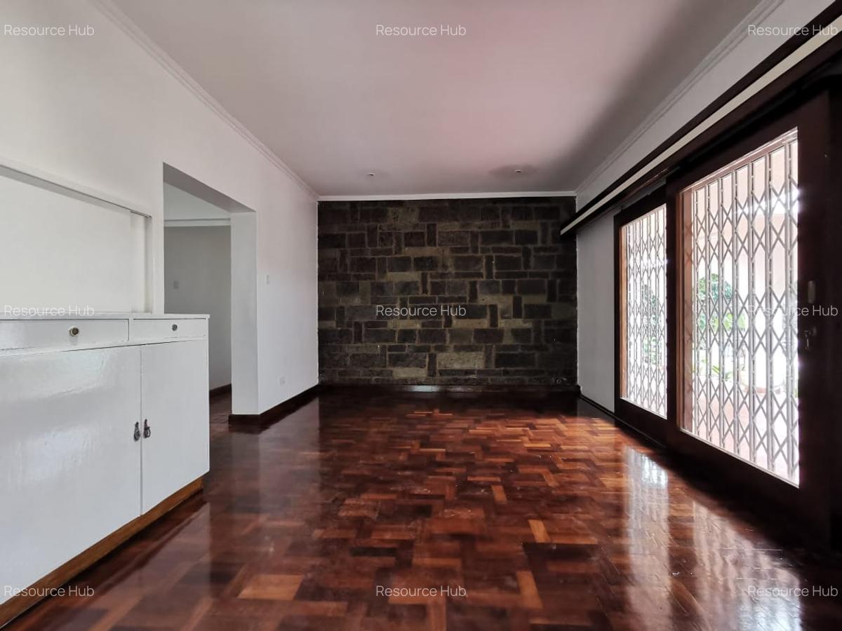 5 Bed House with En Suite at Off Ngecha Road - 11