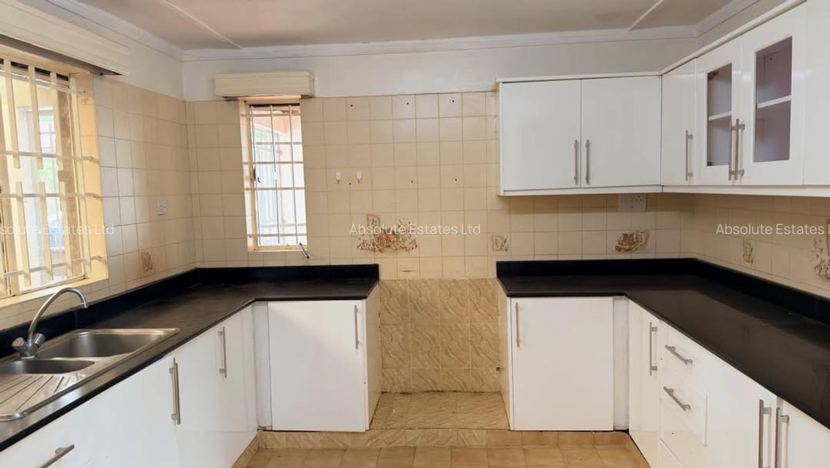 4 Bed Townhouse with Staff Quarters in Kileleshwa - 4