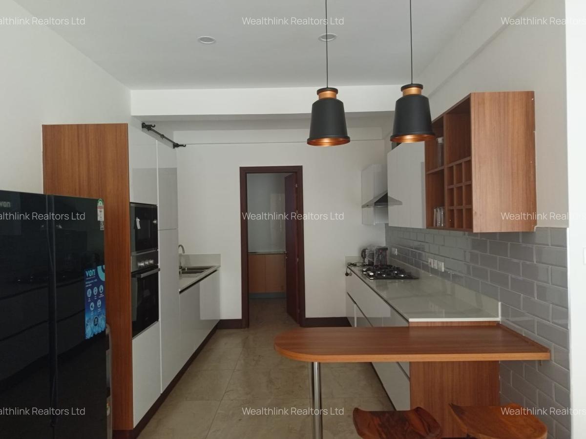 4 Bed Apartment with En Suite at Collosium - 17