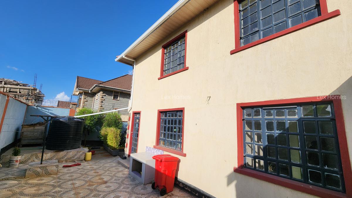4 Bed House with En Suite at Olekasasi - 18