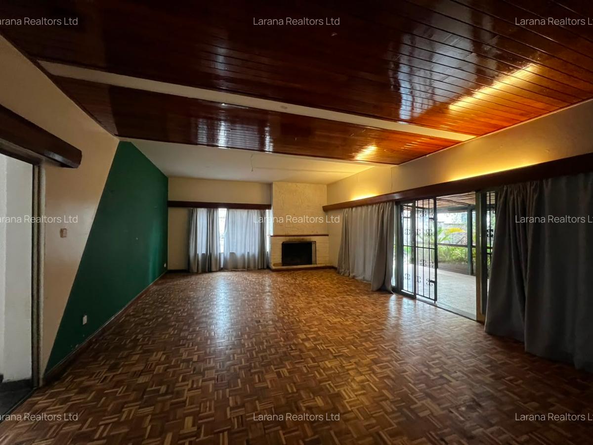 6 Bed House with Staff Quarters at Mzima Springs - 2