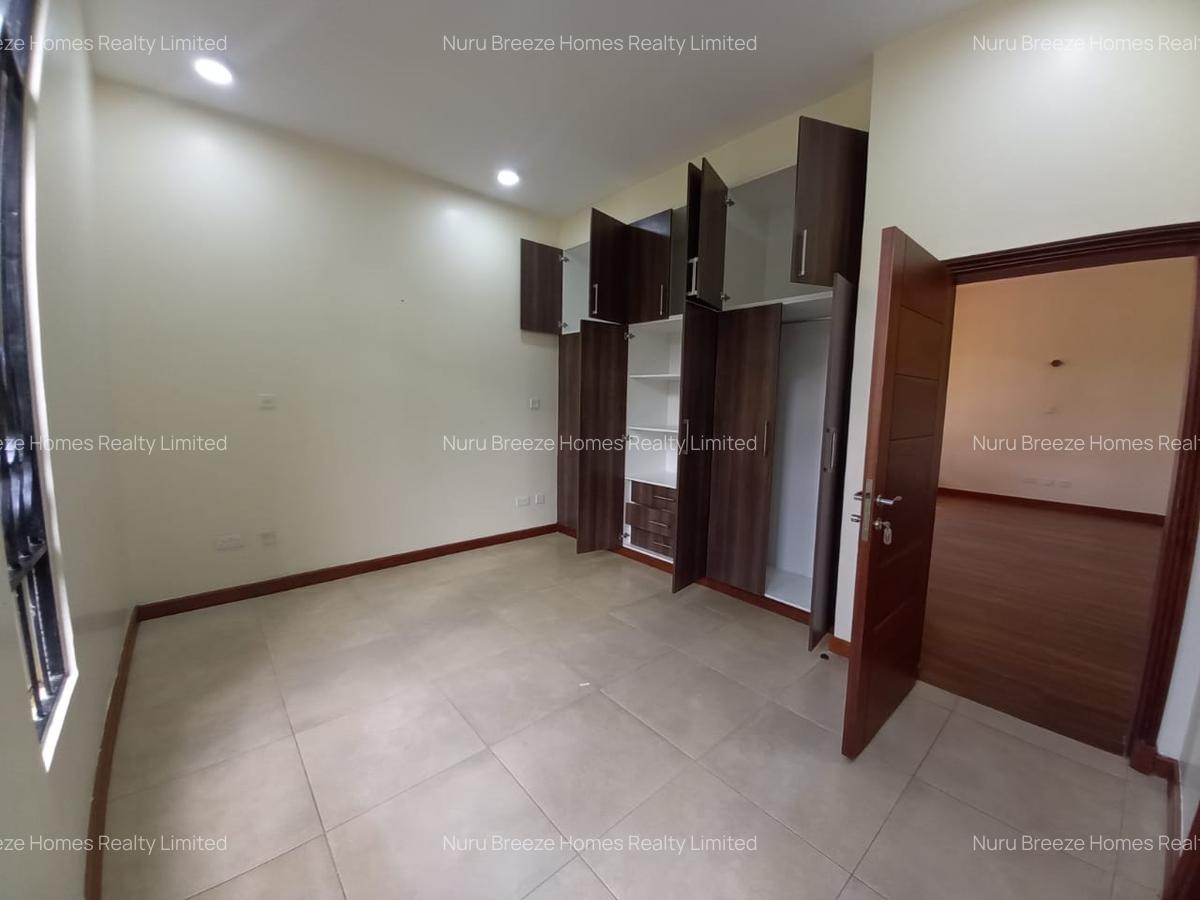 4 Bed Townhouse with En Suite in Runda - 7