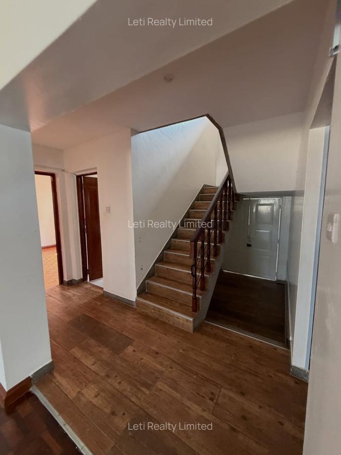 4 Bed Townhouse with En Suite in Kilimani - 4