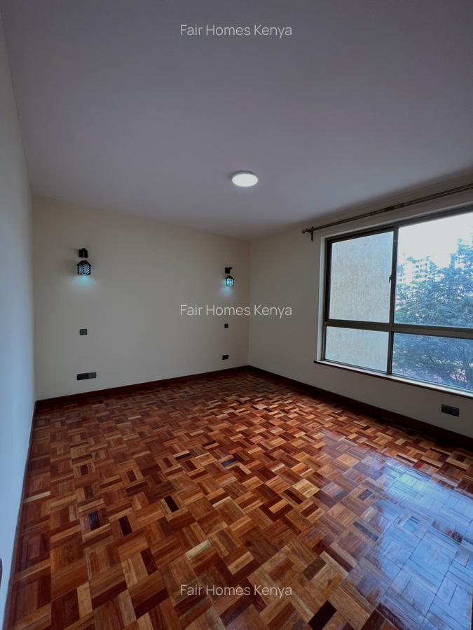 3 Bed Apartment with En Suite at Othaya Road - 6