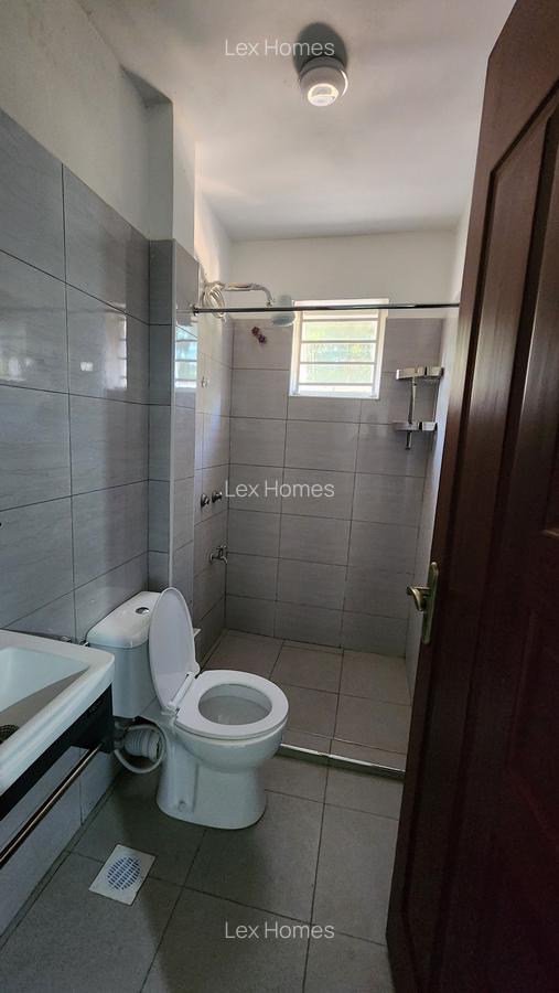2 Bed Apartment with En Suite at Merisho Road - 9