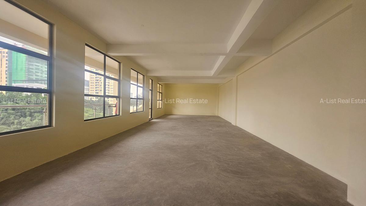 1,400 ft² Office with Backup Generator at Chania Avenue - 2