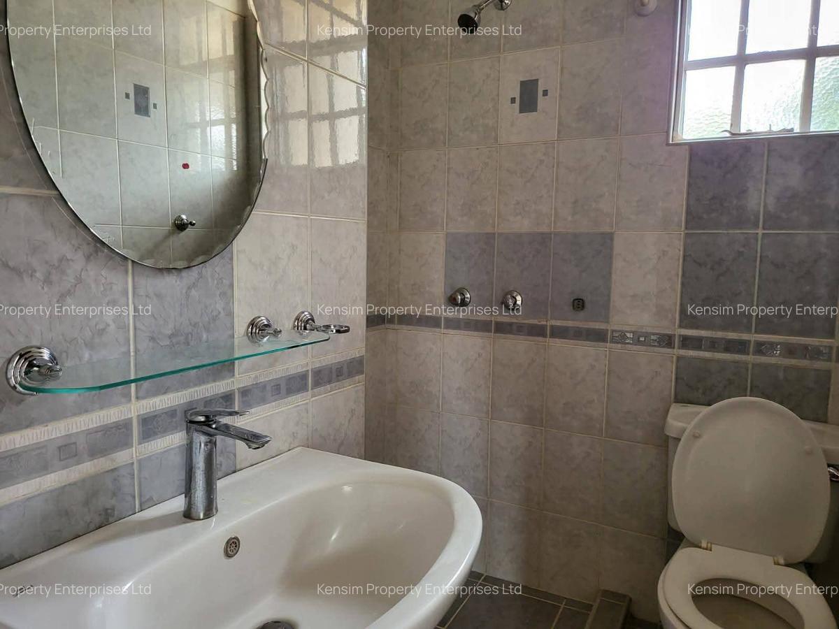 4 Bed Townhouse with En Suite in Nyari - 10