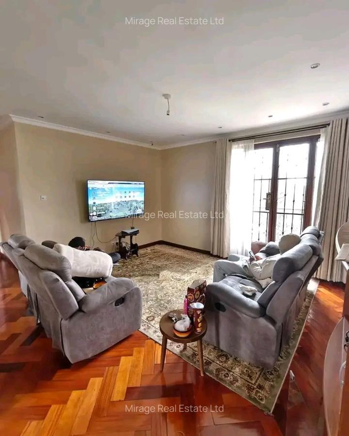 4 Bed House with En Suite in Karen - 9