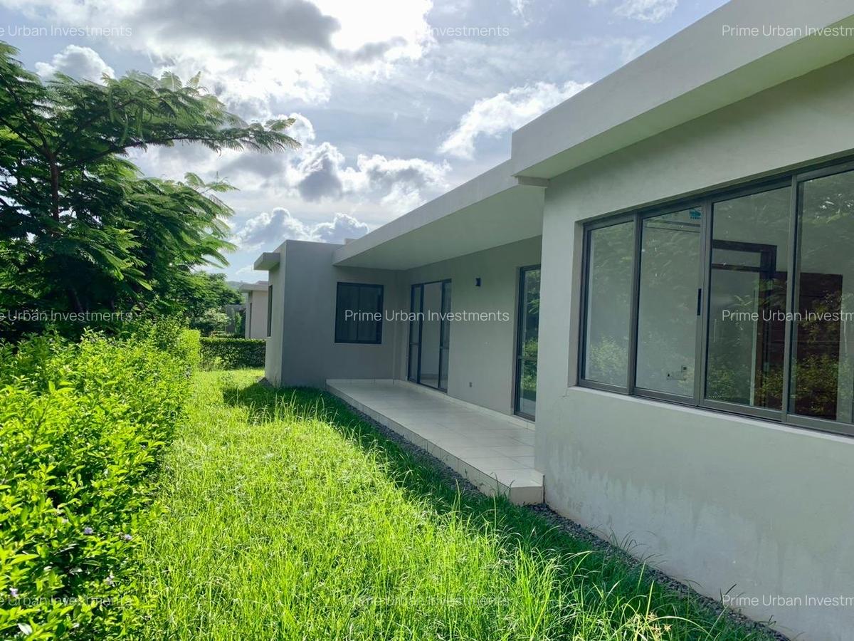 3 Bed Villa with En Suite at Awali Estate - 3