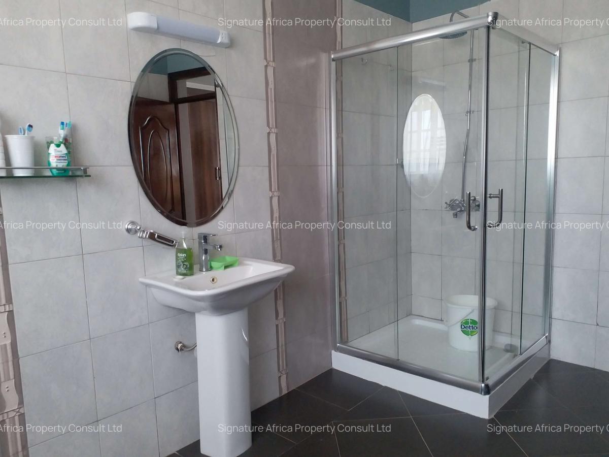 5 Bed House with En Suite at Eastern Bypass - 10
