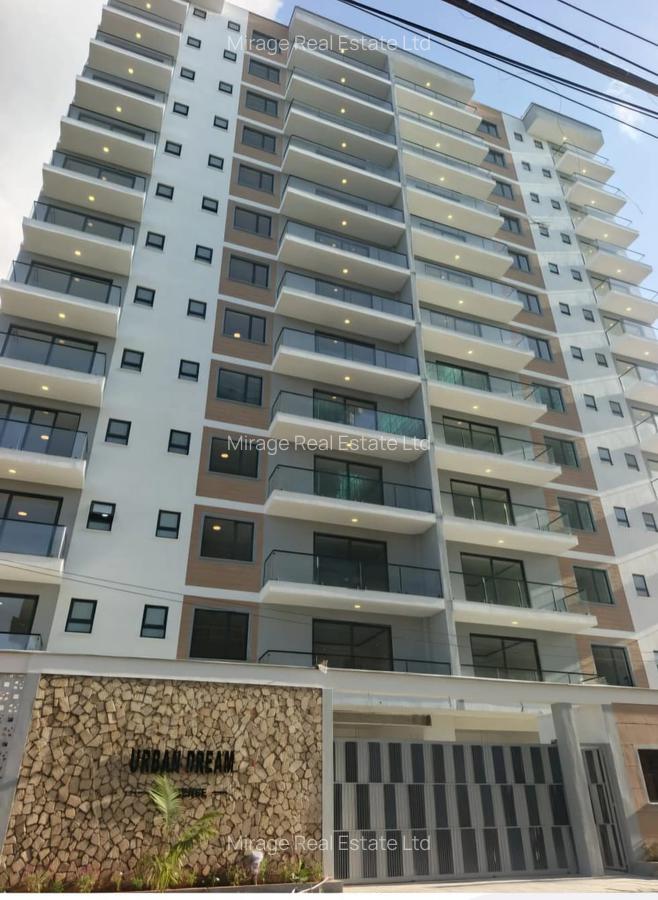 3 Bed Apartment with En Suite in Brookside - 19