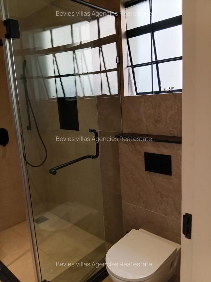 4 Bed Townhouse with En Suite at Westlands - 8