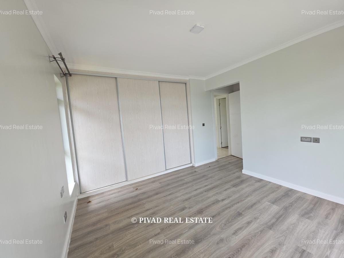4 Bed Townhouse with Swimming Pool in Runda - 5