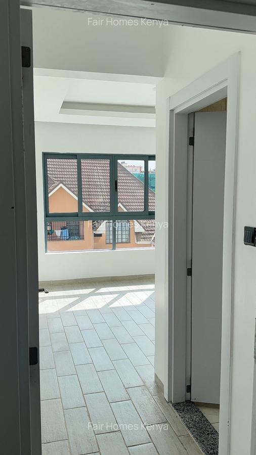 2 Bed Apartment with En Suite at Valley Arcade - 8