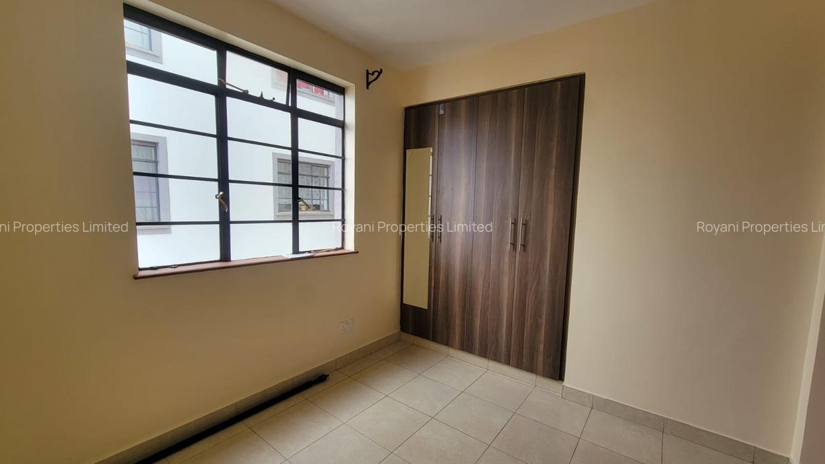 3 Bed Apartment with En Suite in Tatu City - 11