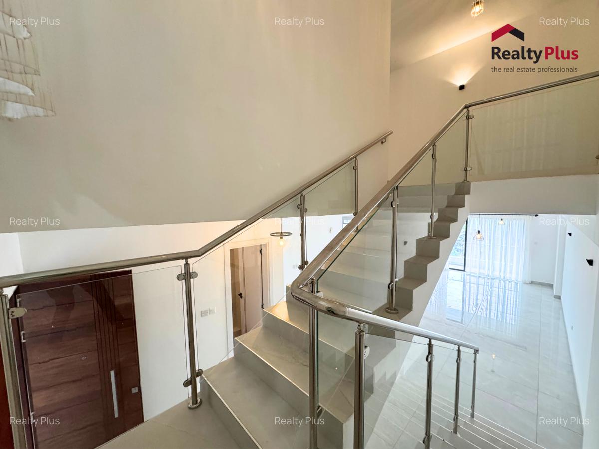 4 Bed Apartment with En Suite at General Mathenge - 10