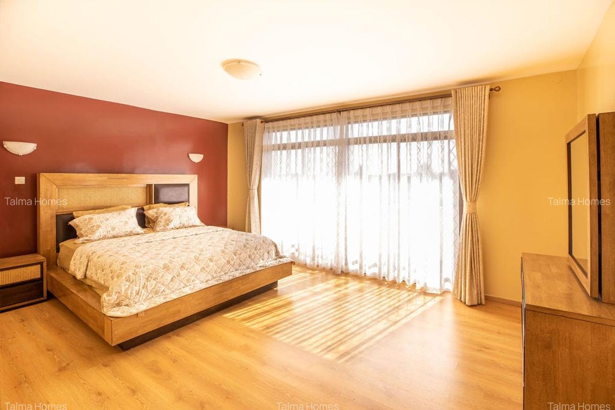 3 Bed Apartment with En Suite at Off Parklands Road - 16