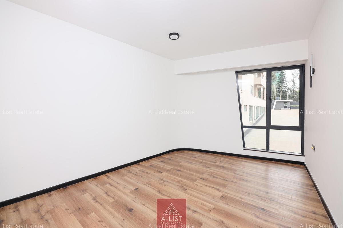 2 Bed Apartment with En Suite at Peponi Road - 11