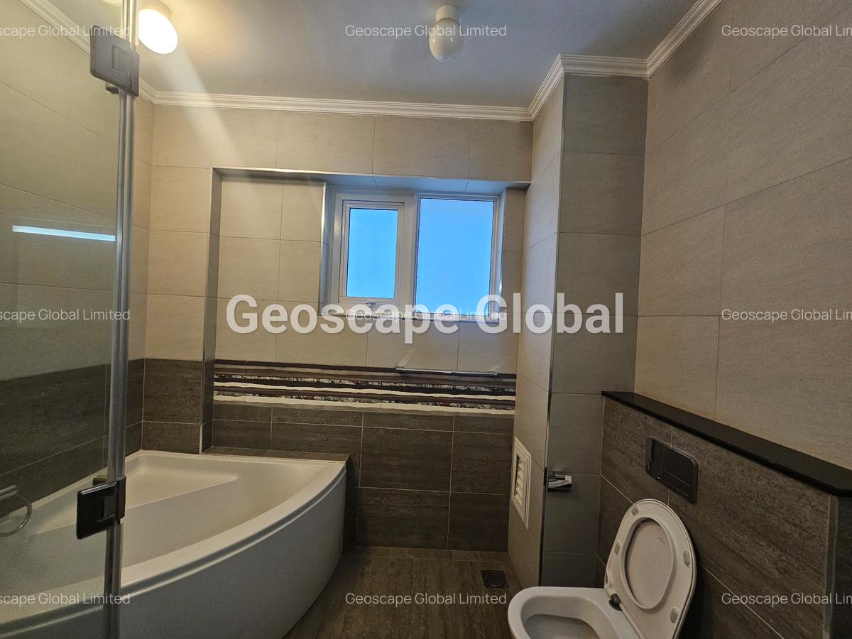 5 Bed Apartment with En Suite in General Mathenge - 11
