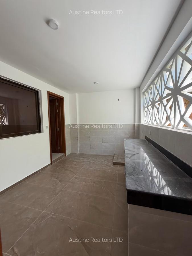 2 Bed Apartment with En Suite in Nyali Area - 7