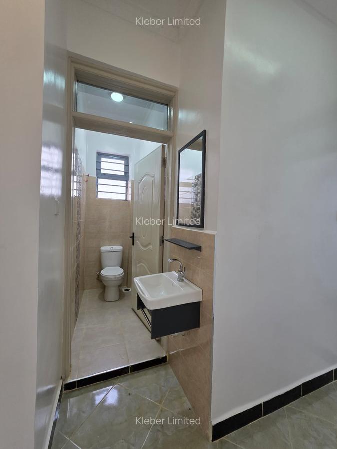 4 Bed House with En Suite in Ruiru - 11