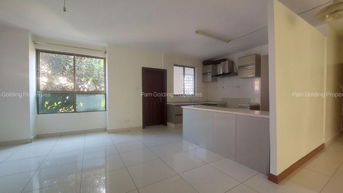 3 Bed Apartment with En Suite in Kileleshwa - 2