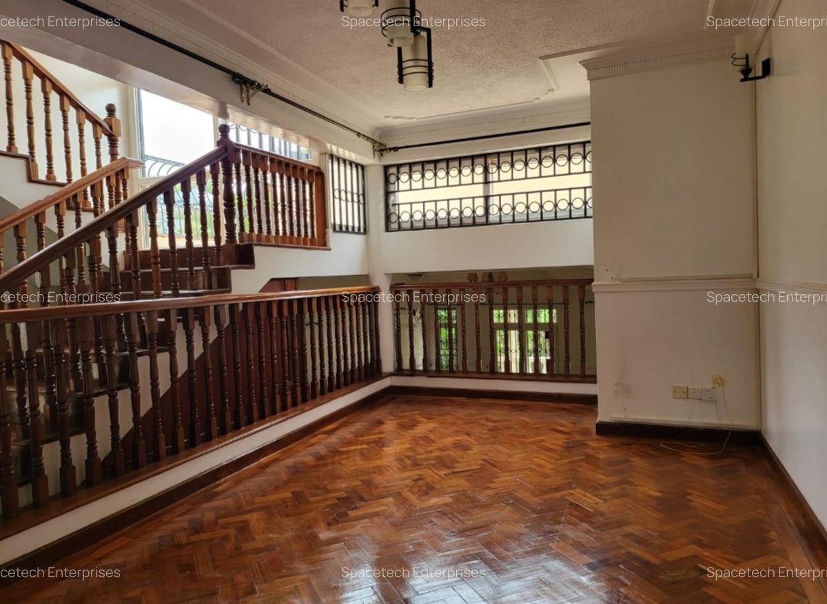 4 Bed House with En Suite in Thigiri - 10