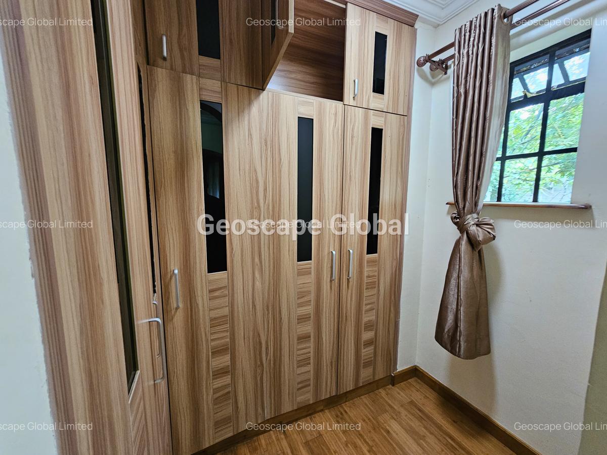Furnished 2 Bed Apartment with En Suite in Nyari - 8