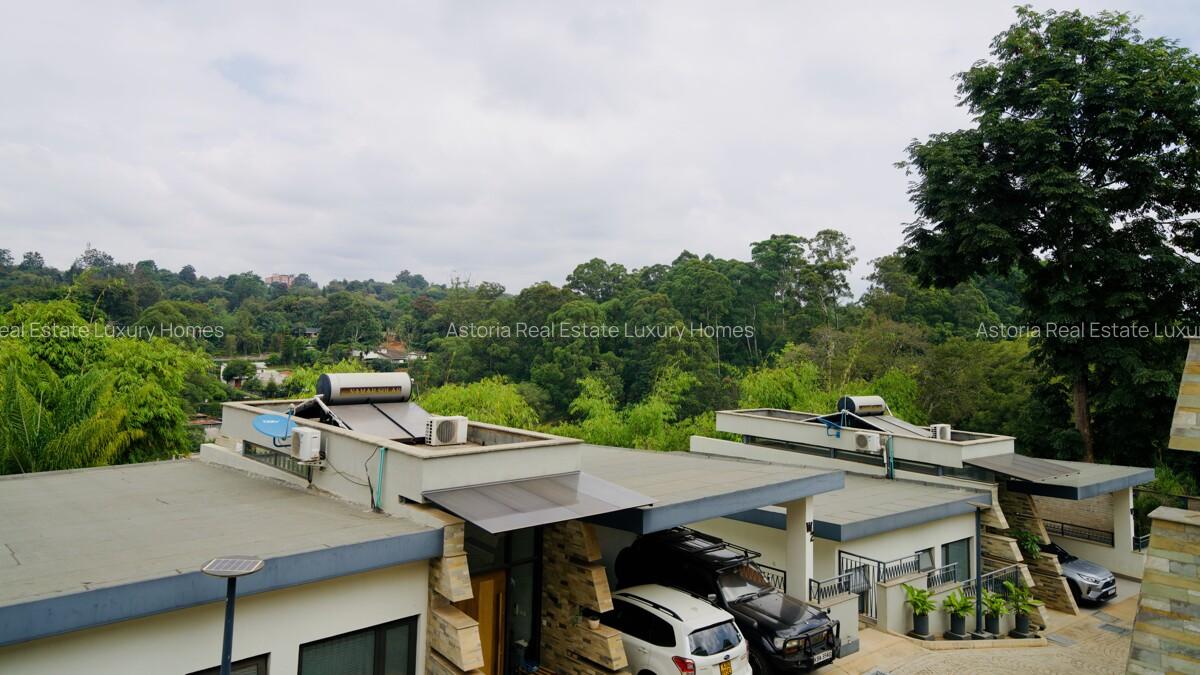 3 Bed Villa with En Suite at 2026-389 - 11