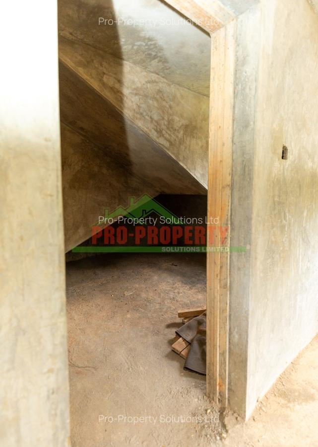 4 Bed House with En Suite at Kamangu - 17