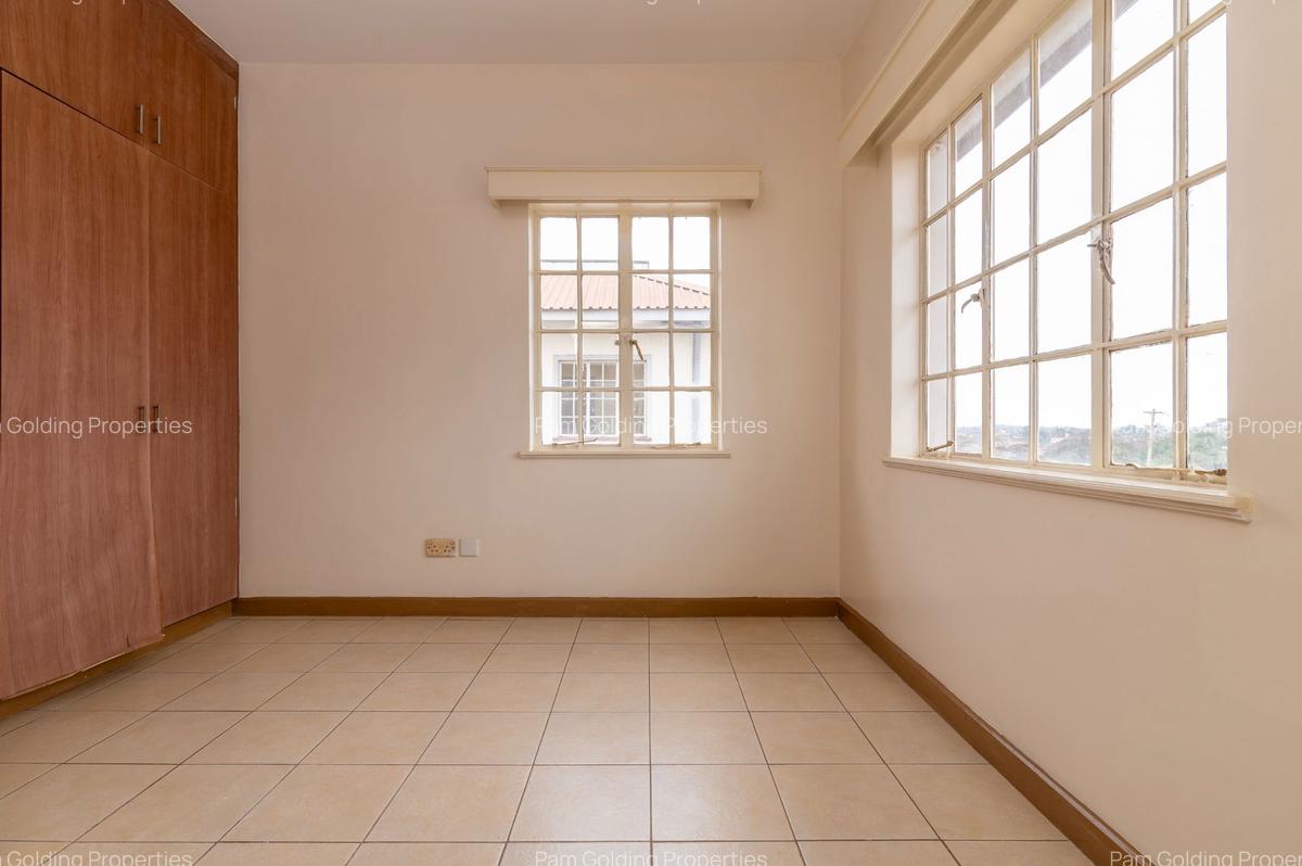 3 Bed Apartment with Garden at Garissa Road - 8