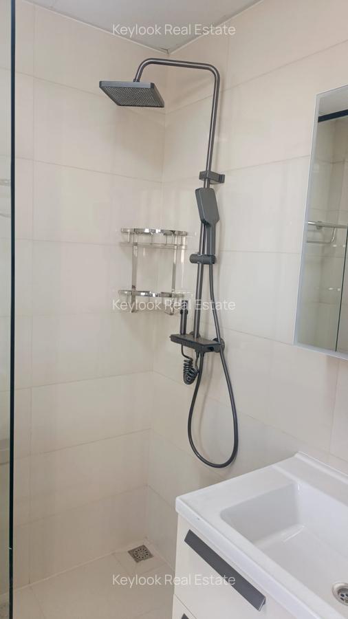 2 Bed Apartment with En Suite at Westlands - 8