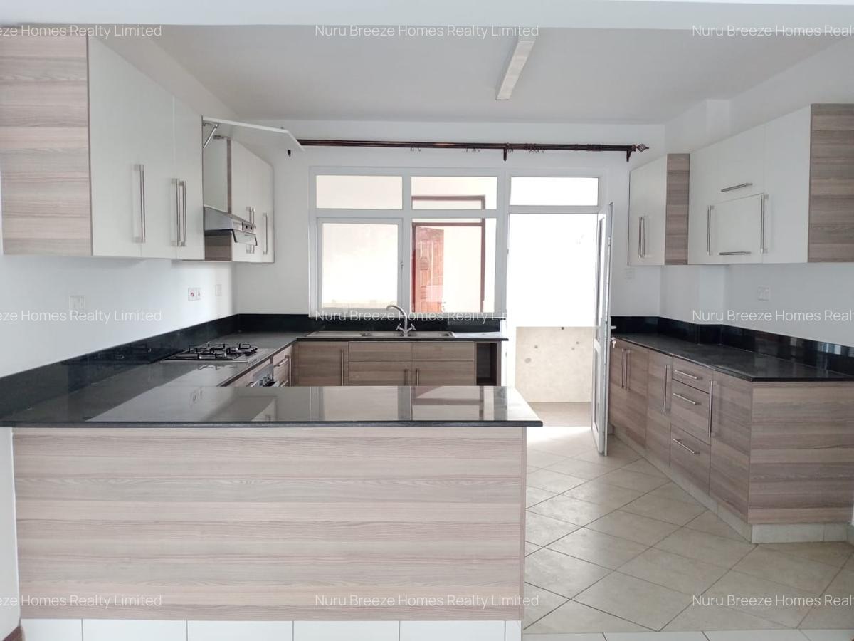 2 Bed Apartment with En Suite in Rhapta Road - 18