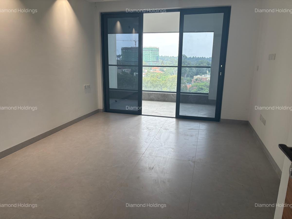 3 Bed Apartment with En Suite in Spring Valley - 13