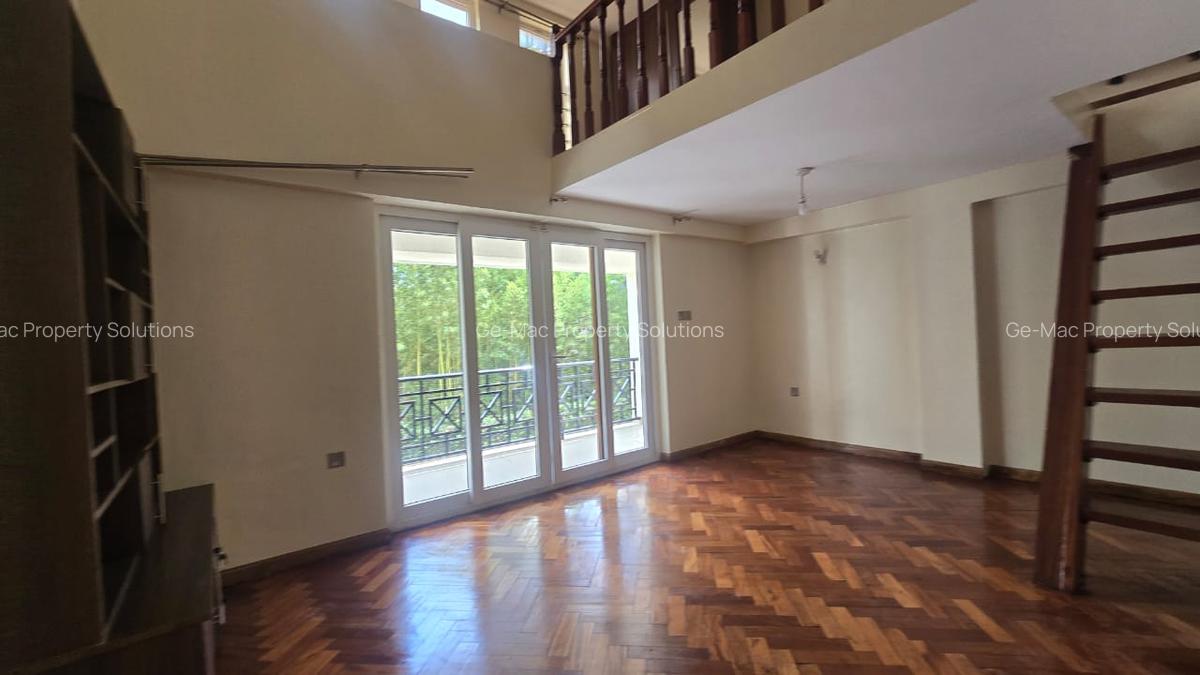 5 Bed Townhouse with En Suite at Convent Dr - 15