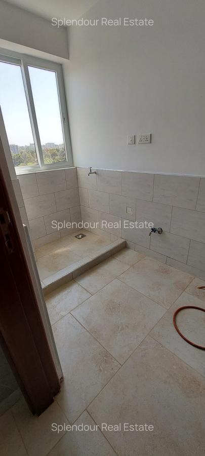 3 Bed Apartment with En Suite in General Mathenge - 5