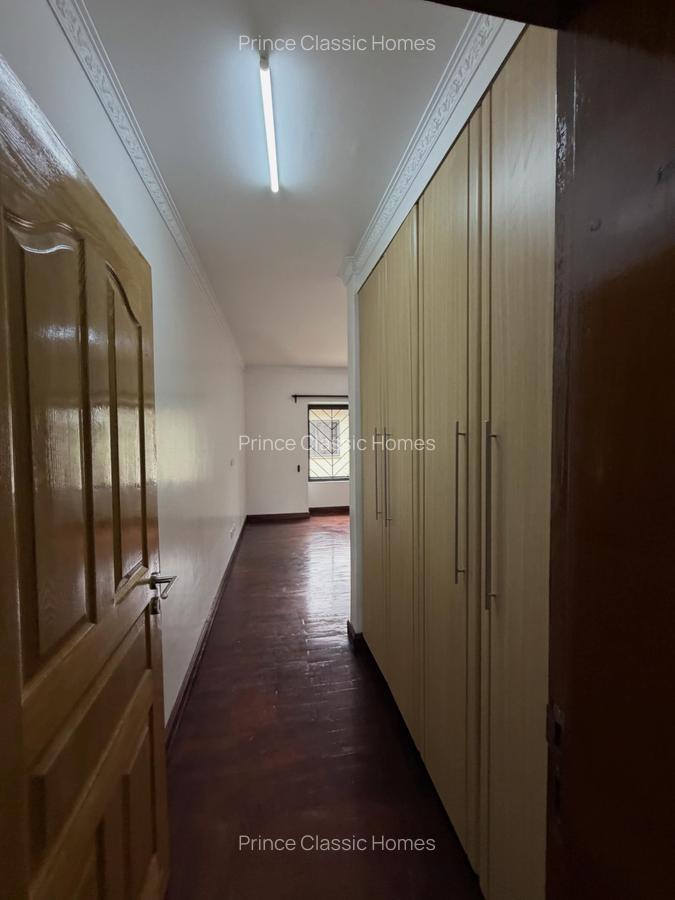 4 Bed Apartment with En Suite in Lavington - 6