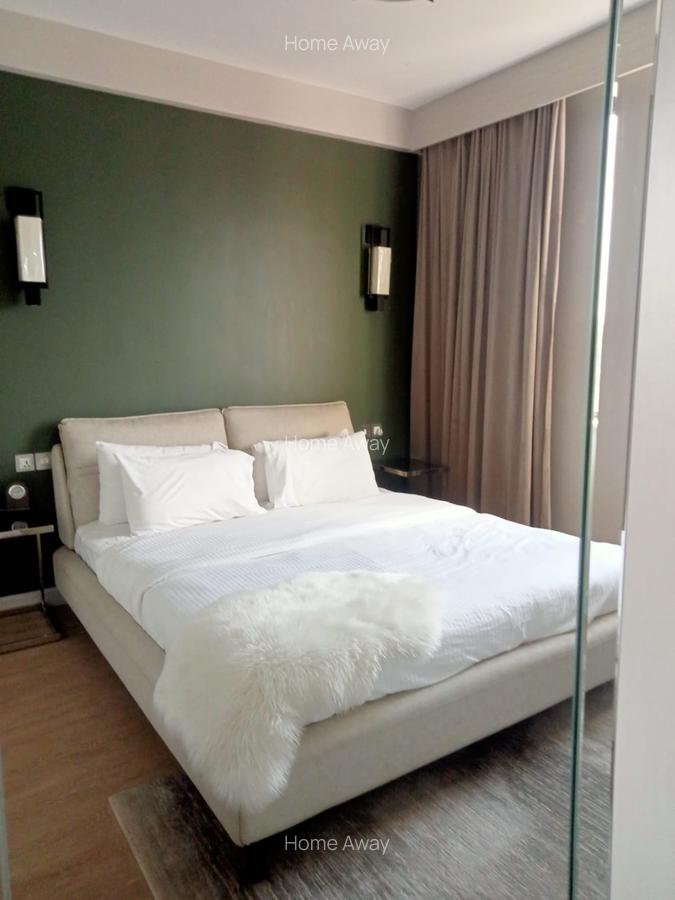 Serviced 2 Bed Apartment with En Suite in Riverside - 2