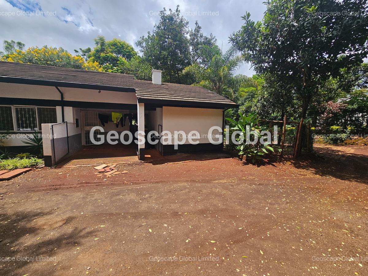 4 Bed House with En Suite in Loresho - 5